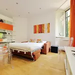 Ych-Cozy Flat Near The University