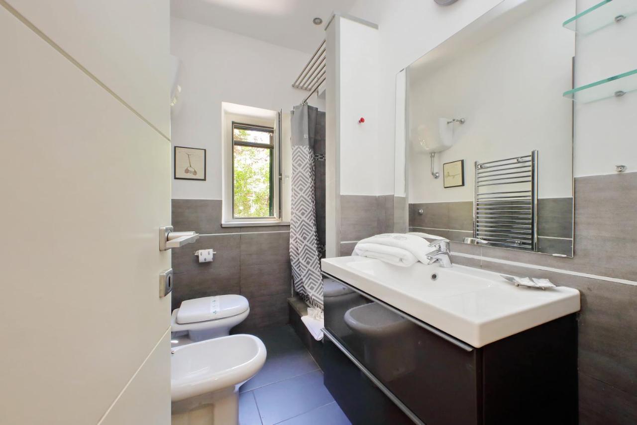 Ych-cozy Flat Near The * Rom